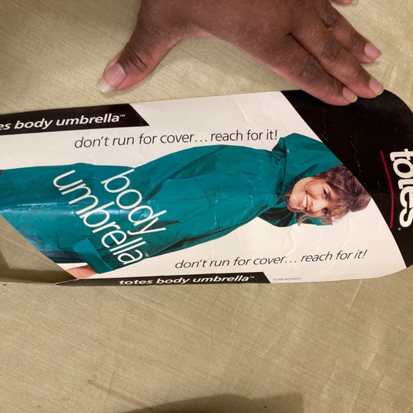 Totes "Body Umbrella" Rain Jacket, Olive/Tan, OSFM - Picture 13 of 14